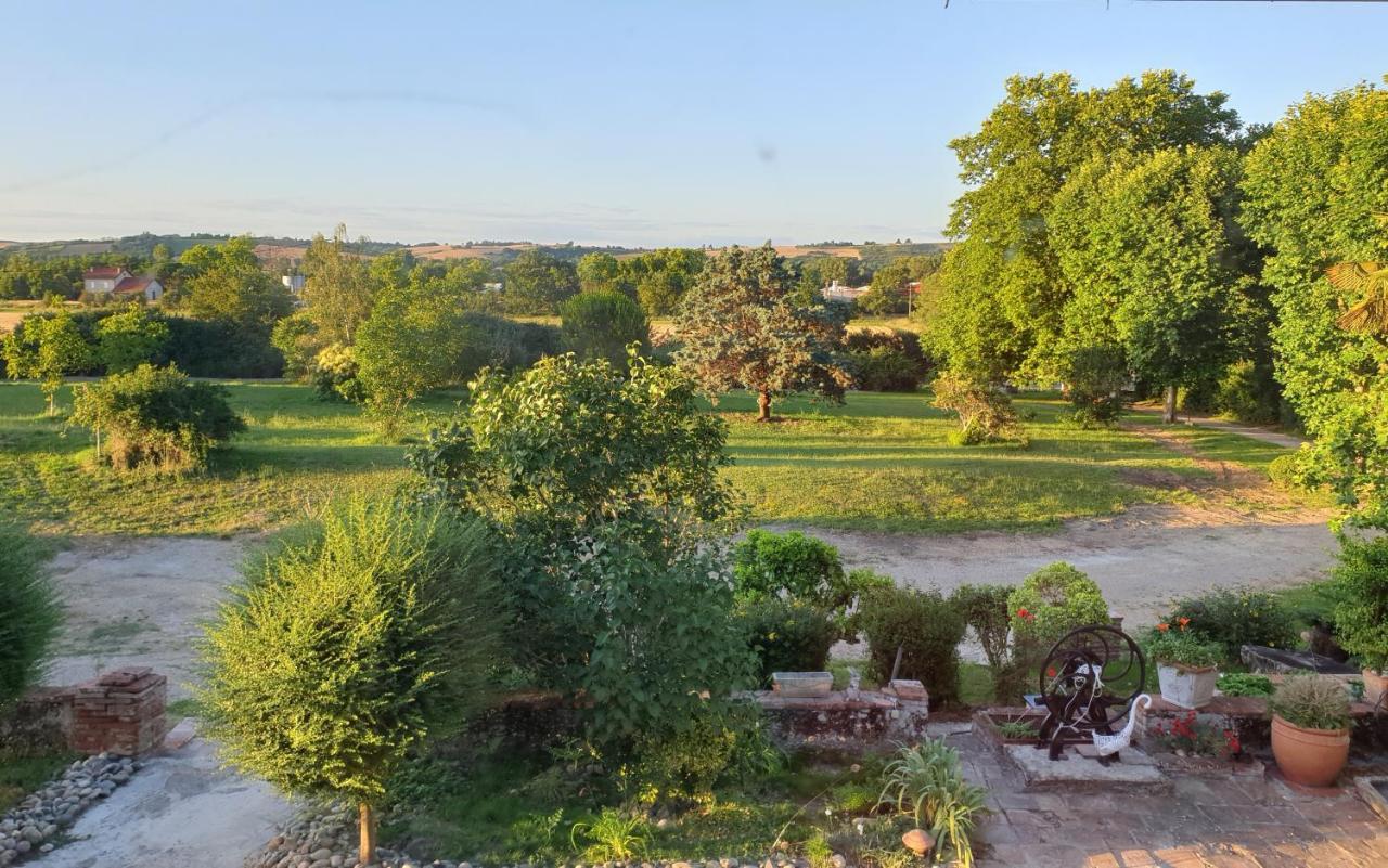 Domaine Des Jammetous - Hotel And Yoga Retreat Center La Magdelaine-Sur-Tarn Exterior foto